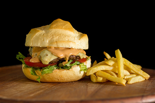 Hambúrguer Clássico Com Batata Frita