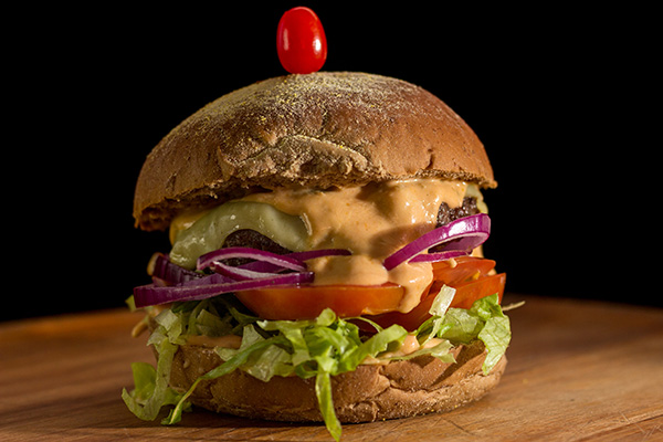 Hambúrguer Caseiro Com Pão Australiano