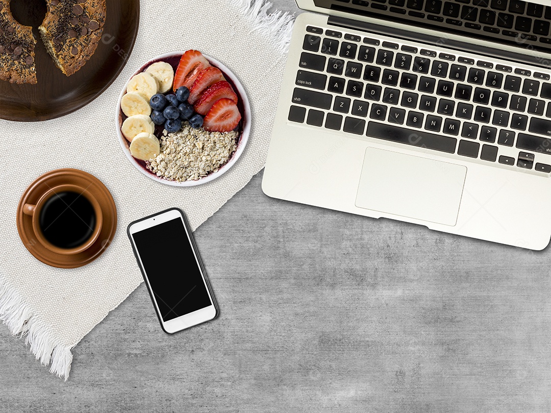 Açaí Com Frutas, Computador, Celular, Bolo e Café, Sobre Uma Mesa Cinza