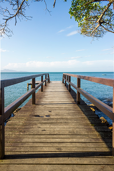 Deck na Praia com Bela Vista do Mar e da Natureza