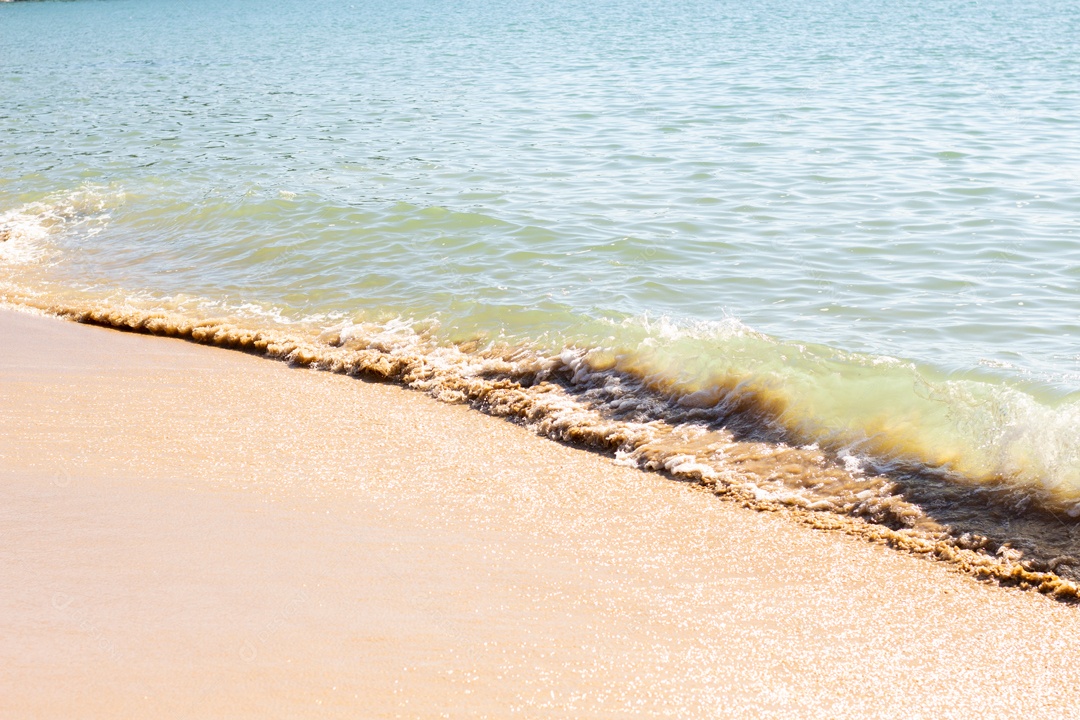 Ondas na Costa da Praia