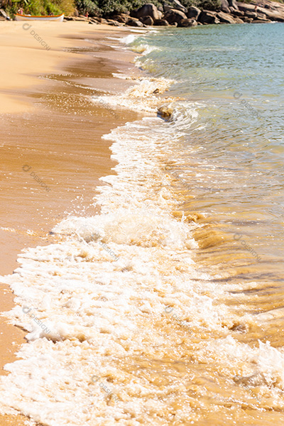 Ondas Suaves na Praia