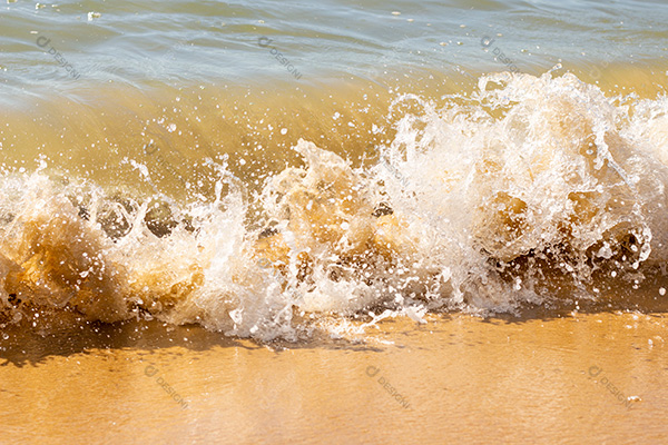 Ondas Suaves na Praia