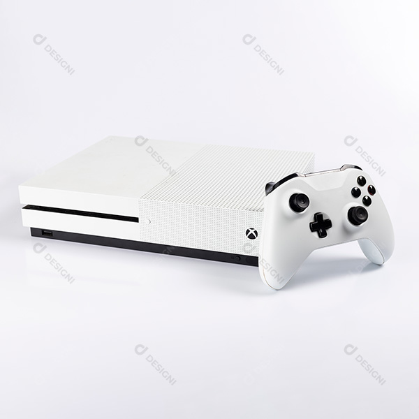 Console e Controle de de Videogame Next Gen Fundo Branco