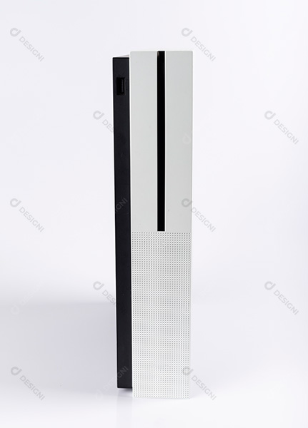 Console de Videogame Next Gen Fundo Branco