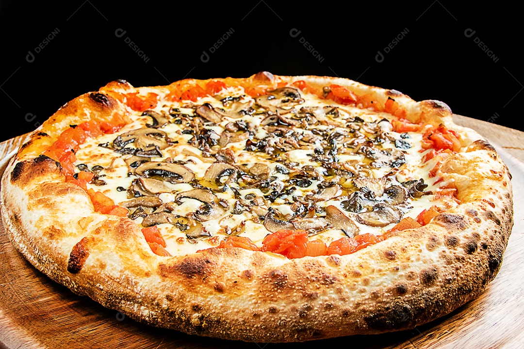 Pizza com Champgnon e Borda recheada