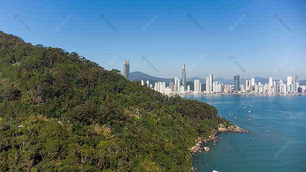 Vista Aérea da Cidade de Balneário Camboriú