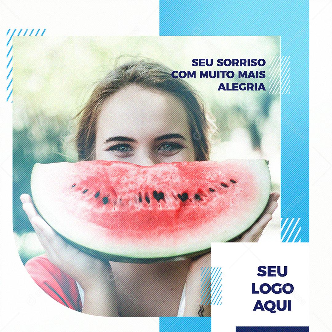 Post Feed Odontologia Seu Sorriso Com Muita Mais Alegria Social Media PSD Editável