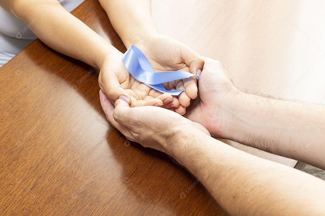 Pai e Criança Segundo Fita Azul Imagem JPG