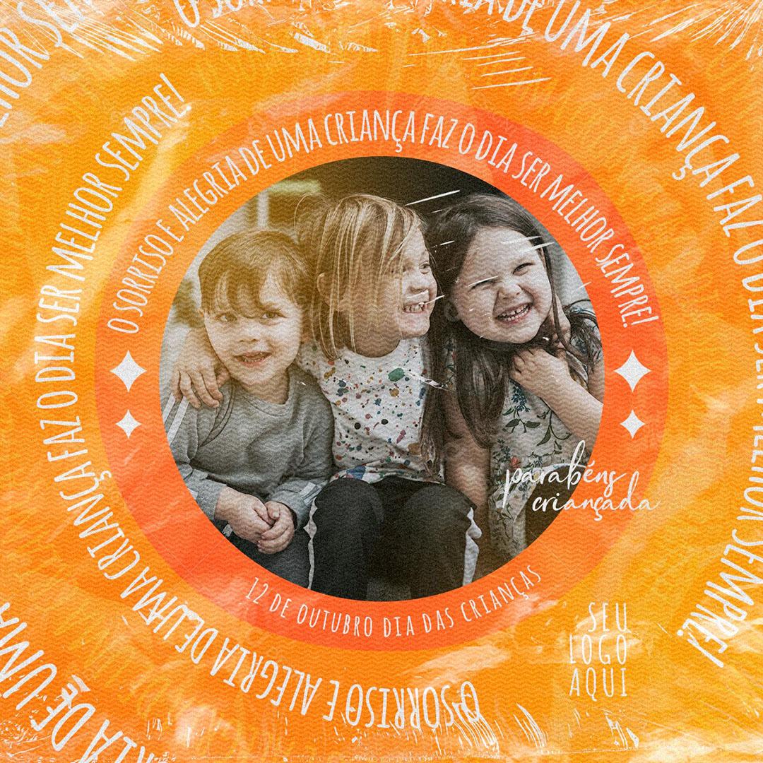 Post Feed Dia das Crianças O Sorriso e Alegria de Uma Criança Social Media PSD Editável