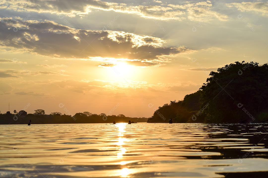 Rio Com Por Do Sol Imagem JPG