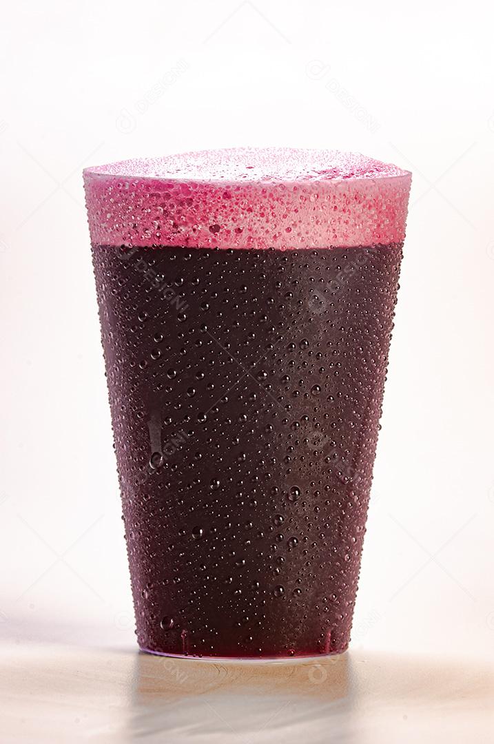 Suco de Uva Fresco e Gelado