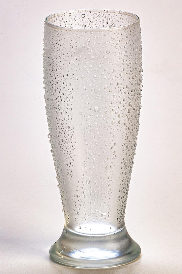 Copo de Cerveja Gelada Sem Líquido