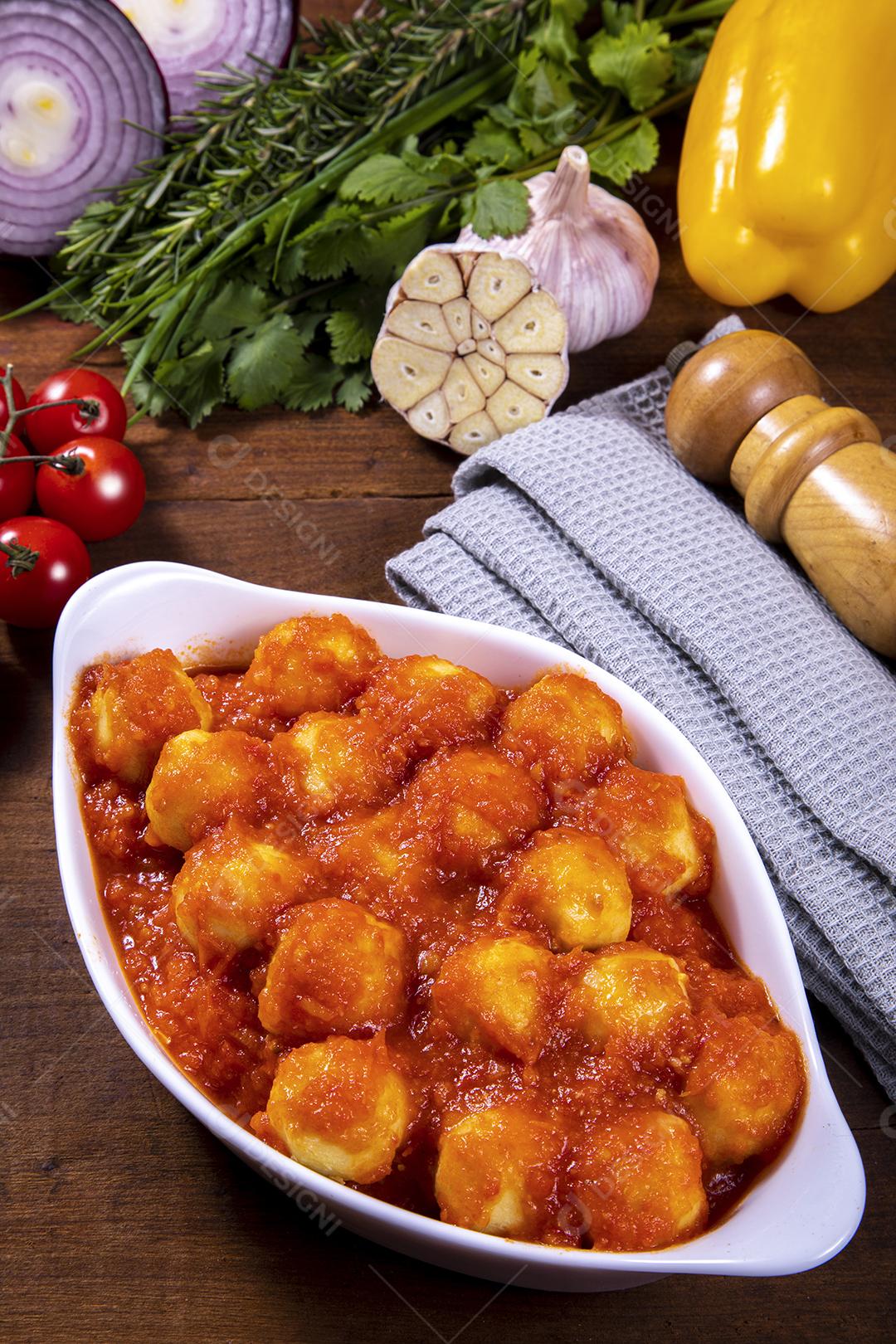 Restaurant Gnocchi Pepperoni And Chicken Image JPG
