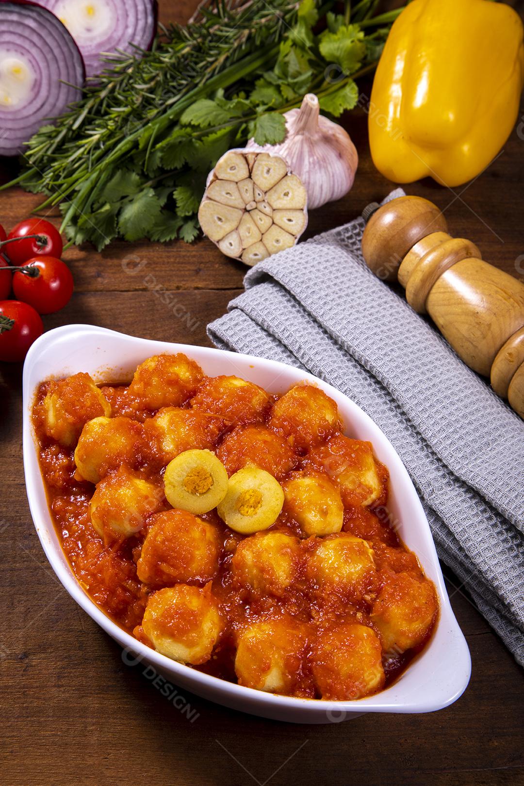 Restaurante Nhoque Calabresa E Frango Imagem JPG