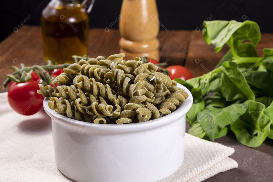Foto Vegetariano Macarrão Vegan Espinafre Comida Saudável Imagem JPG