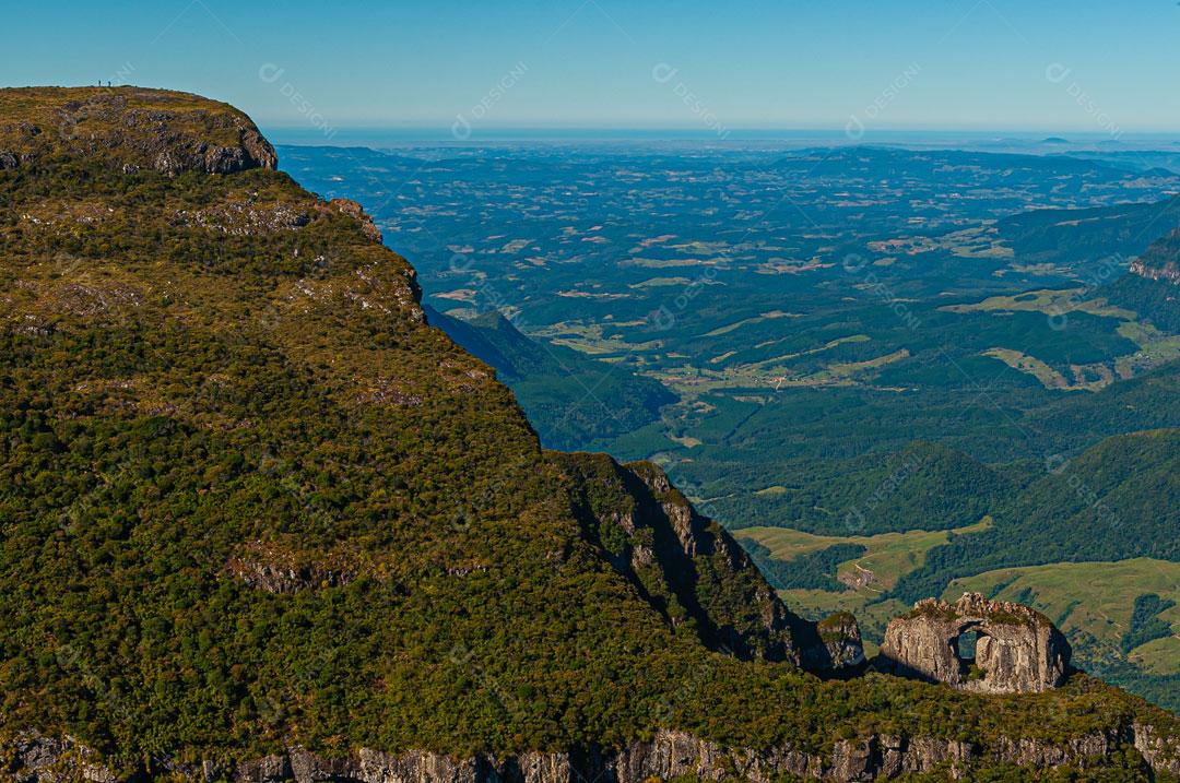 Paisagem Montanhas Céu Limpo Imagens JPG