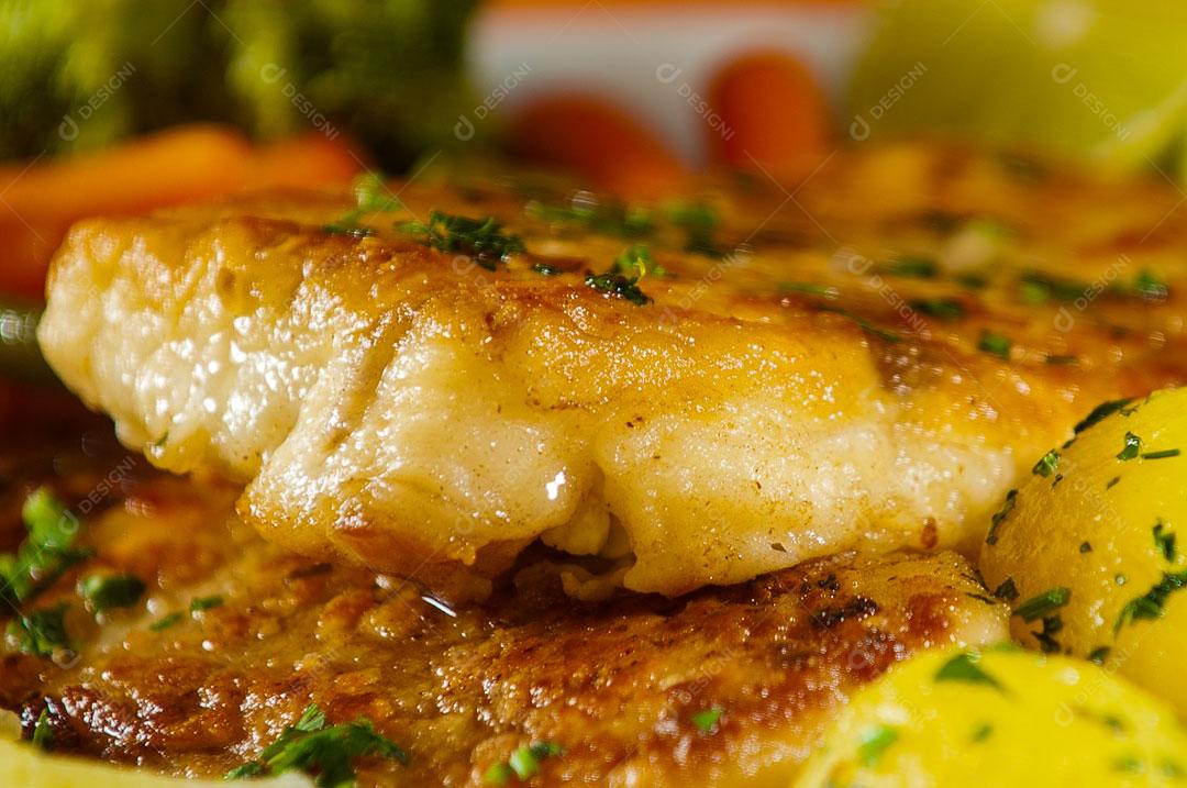 Prato de Comida Japonesa Sushi Imagem JPG