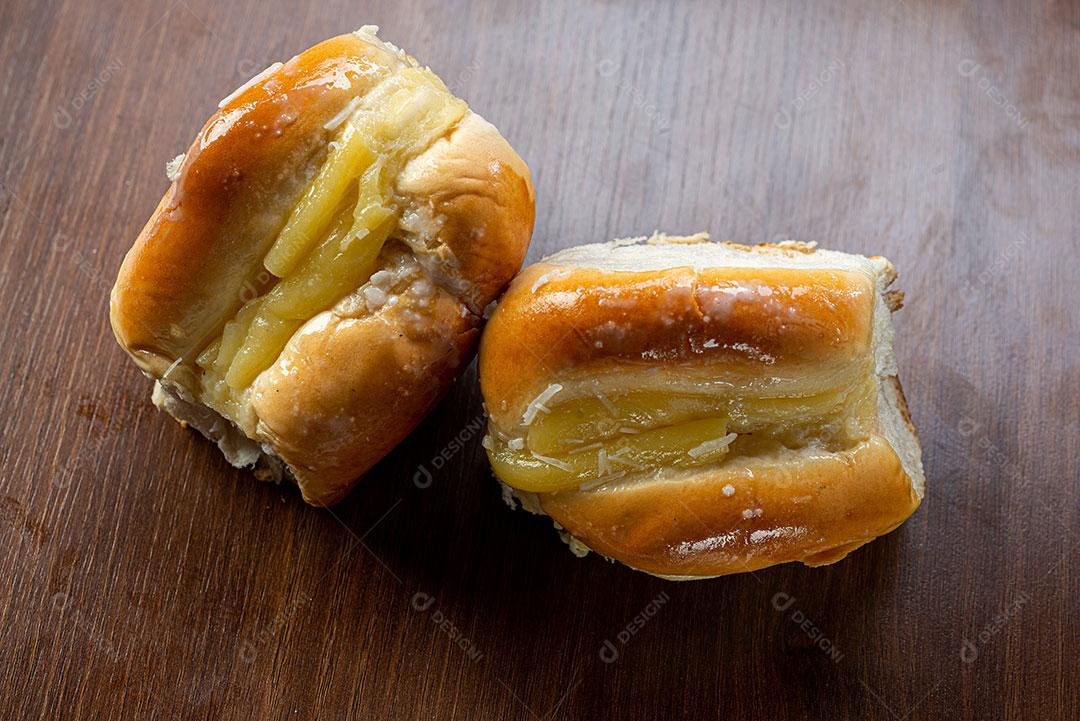 Pãezinhos Doces Com Creme de Baunilha Imagem JPG