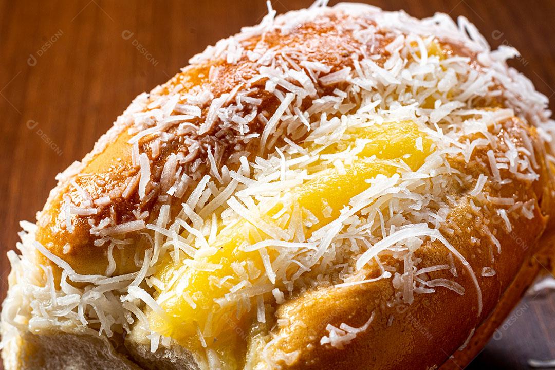 Pãezinhos Doces Com Creme de Baunilha Imagem JPG