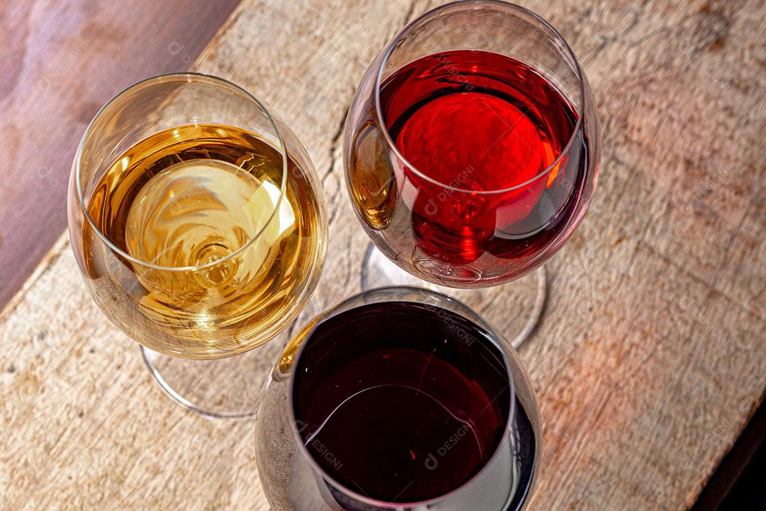 Foto Vinho Branco Doce Servida Gelada Imagem JPG