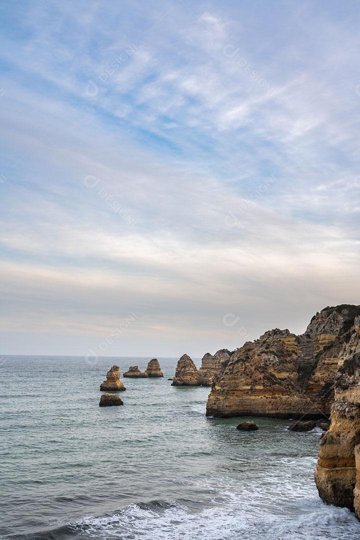 Foto Ilhota Pedra Praia Dona Ana Céu Dramático Lagos Algarve Portugal Imagem JPG