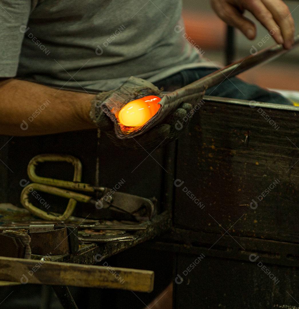 Foto Fabrica Vidro Artesanal Imagem JPG