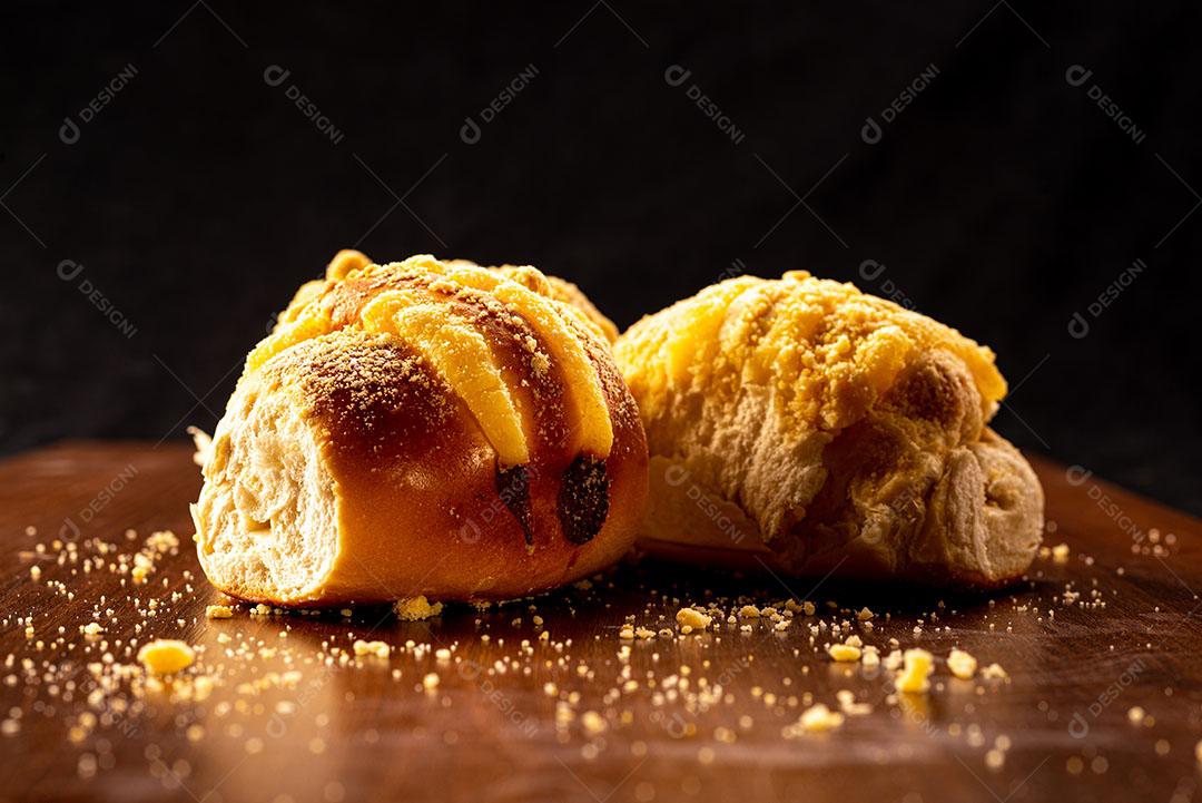 Foto Comida Pão Recheado Doce Encima Mesa Imagem JPG