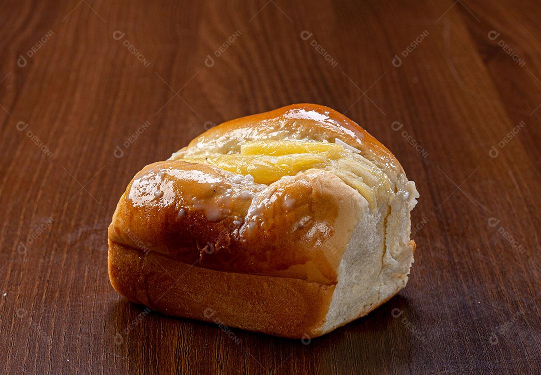 Foto Comida Pão Recheado Doce Encima Mesa Imagem JPG