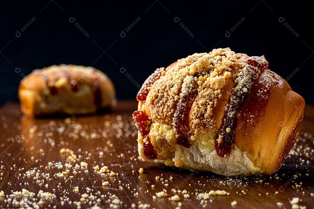 Foto Comida Pão Recheado Doce Encima Mesa Imagem JPG