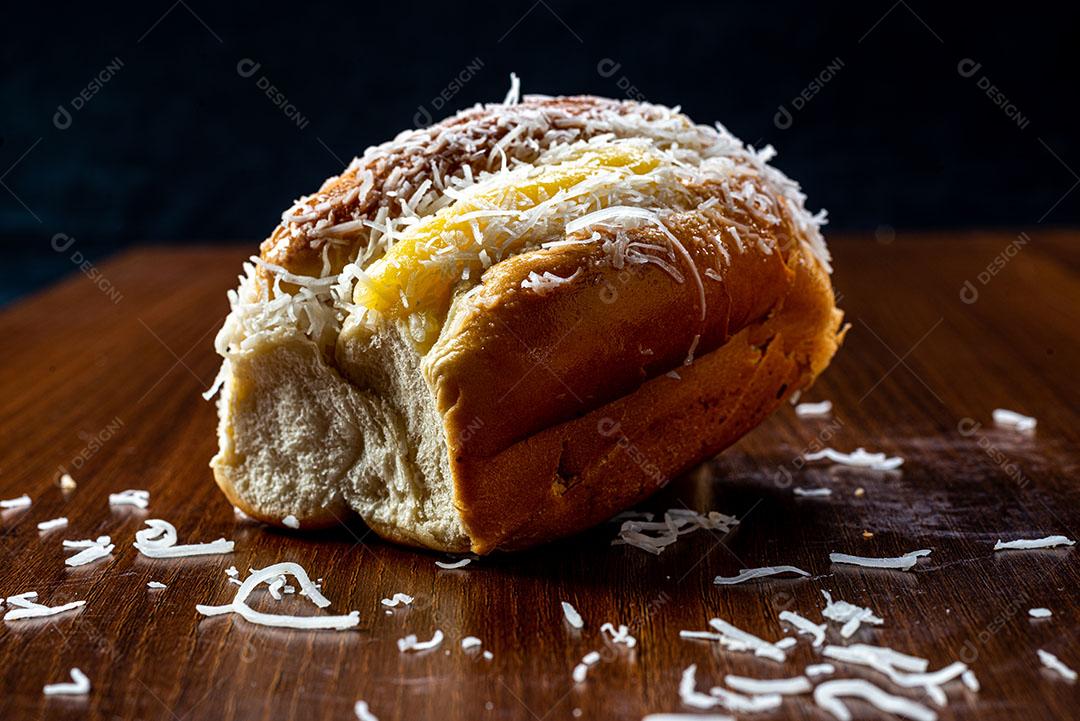 Foto Comida Pão Recheado Doce Encima Mesa Imagem JPG