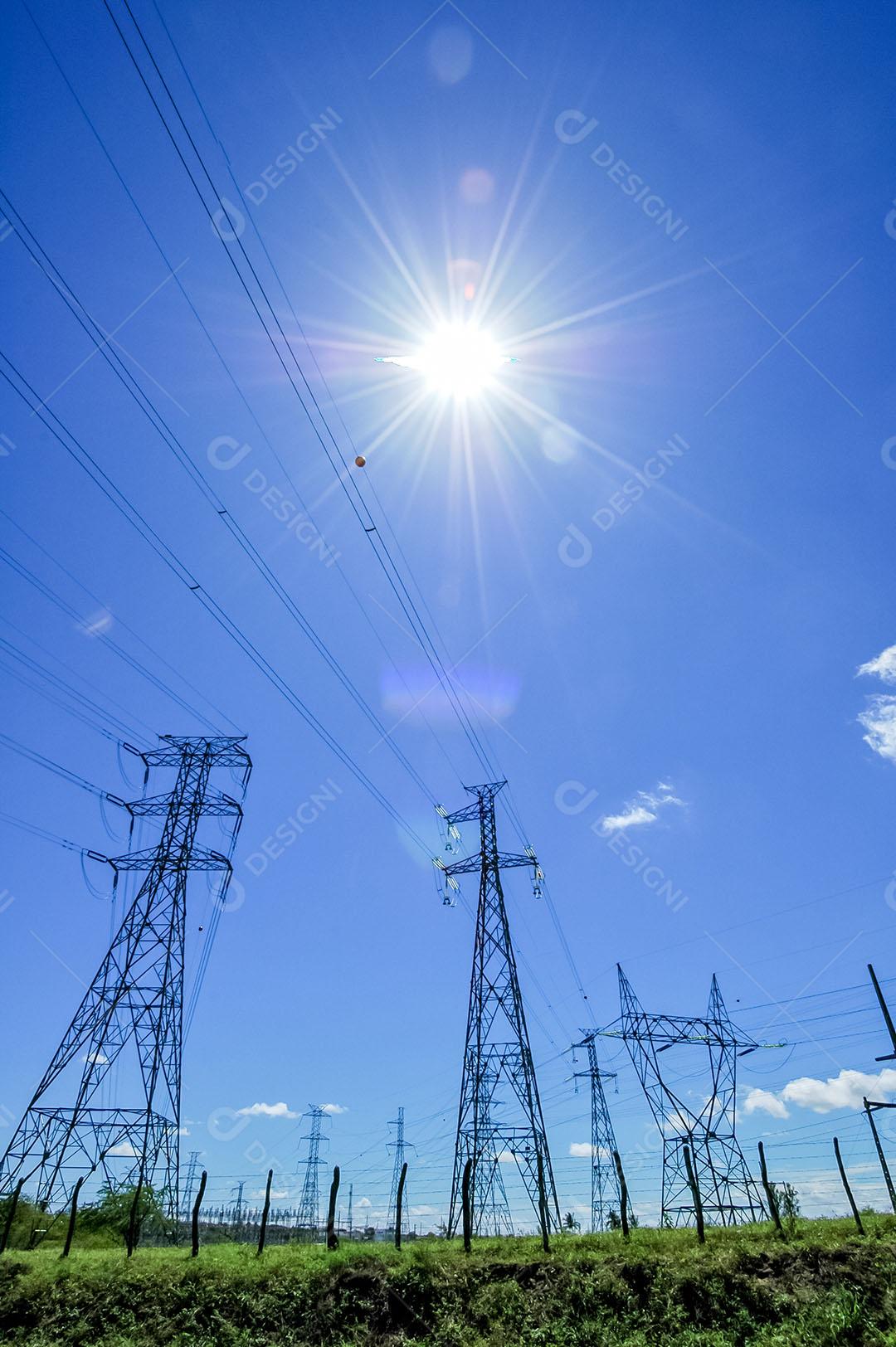 Torre De Transmissão De Eletricidade De Alta Tensão 3 Imagem JPG