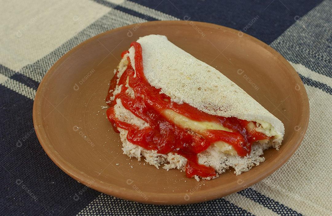 Foto Comida Comida Brasileira Tapioca Com Queijo Geleia de Goiaba Imagem JPG