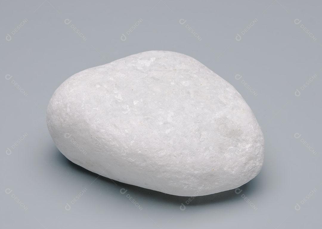 Pedra De Massagem Relaxante Isolada Em Fundo Neutro 4 Imagem JPG