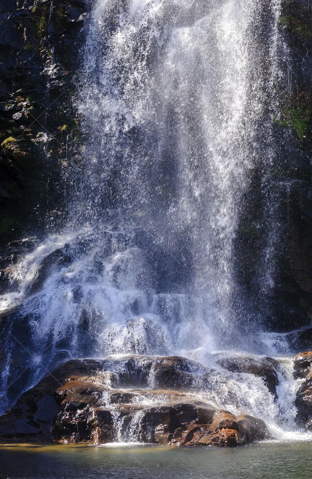 Cachoeira Da Serra Morena No Parque Nacional Da Serra Do Cipó 3 Imagem JPG