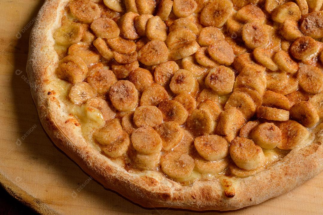 Pizza De Banana Com Açúcar E Canela 3 Imagem JPG