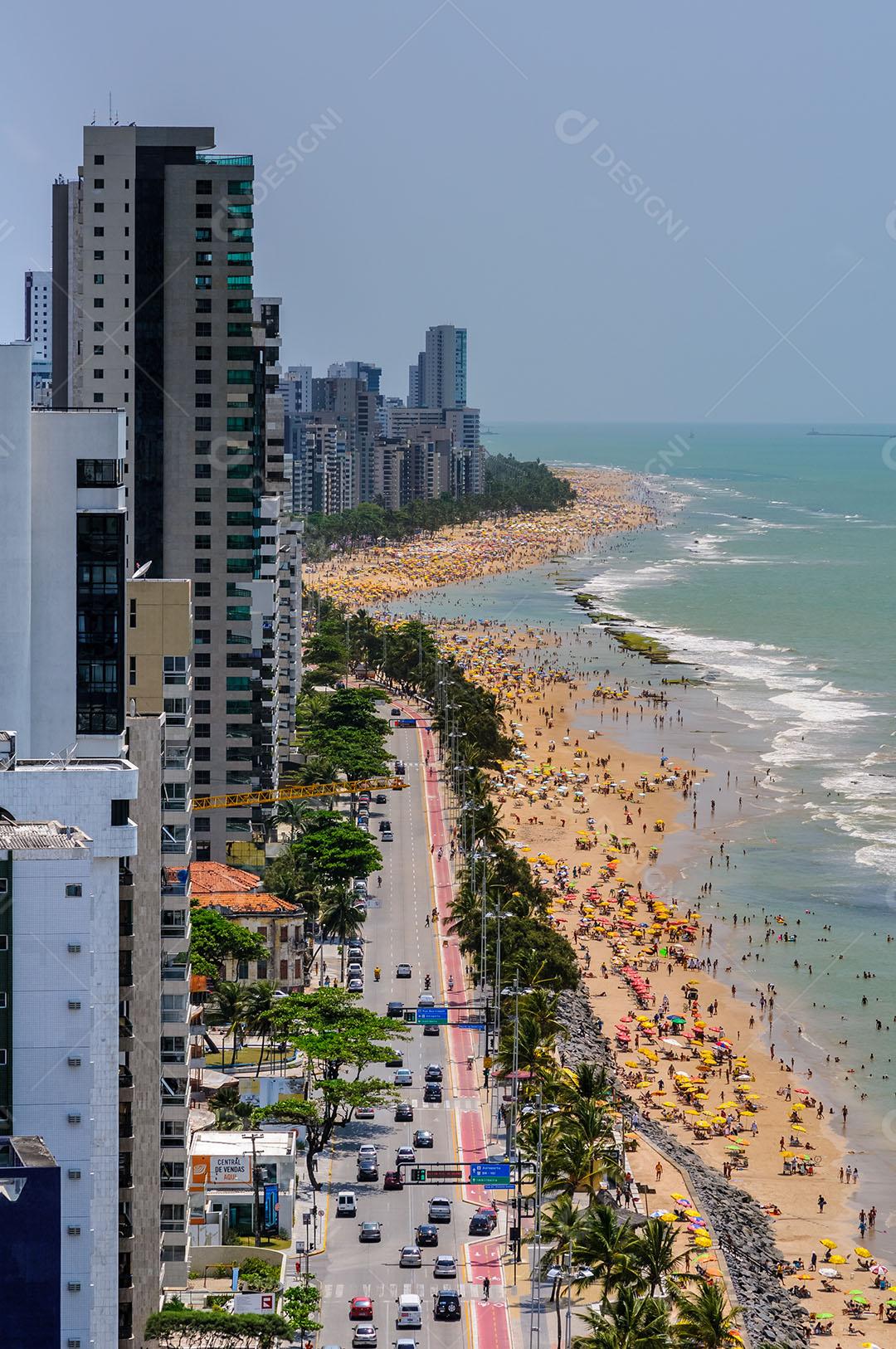 Praia Banhistas E Guarda Sóis Coloridos Boa Viagem 8 Imagem JPG