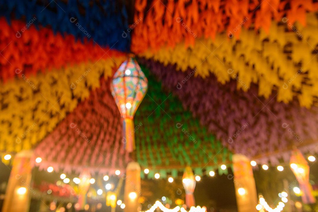Bandeiras Coloridas E Balão Decorativo Para Festas Juninas 8 Imagem JPG