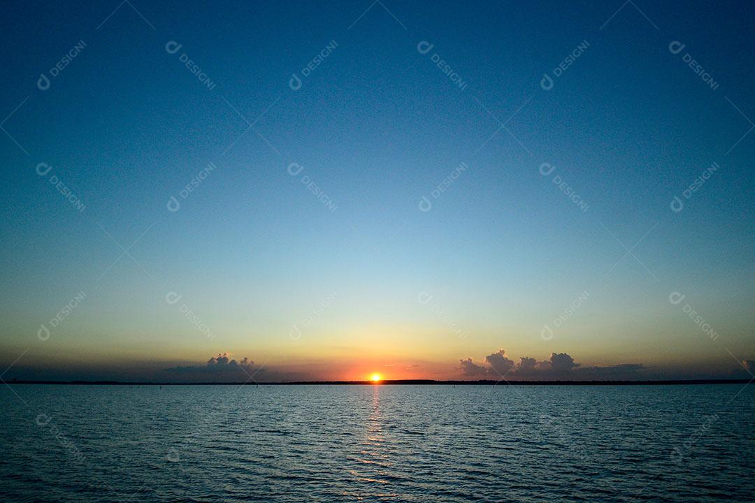Pôr Do sol No Lago Da Barragem De Itaipu 1 Imagem JPG