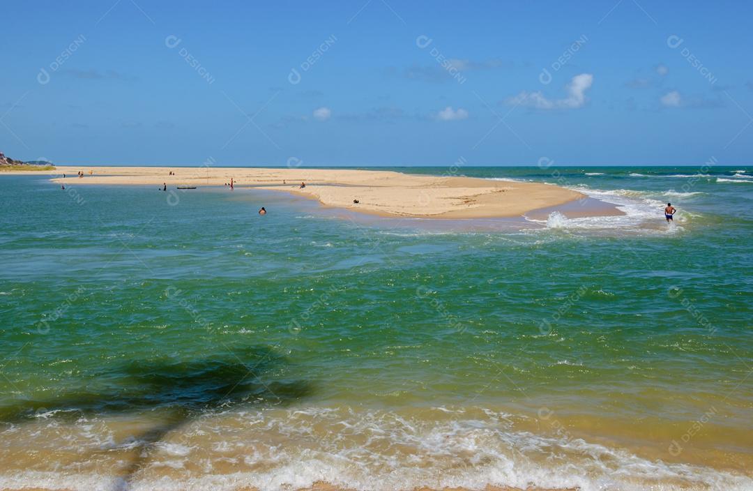 Ondas na Praia da Barra de Gramame João Pessoa Pessoas Na Praia Coqueiro