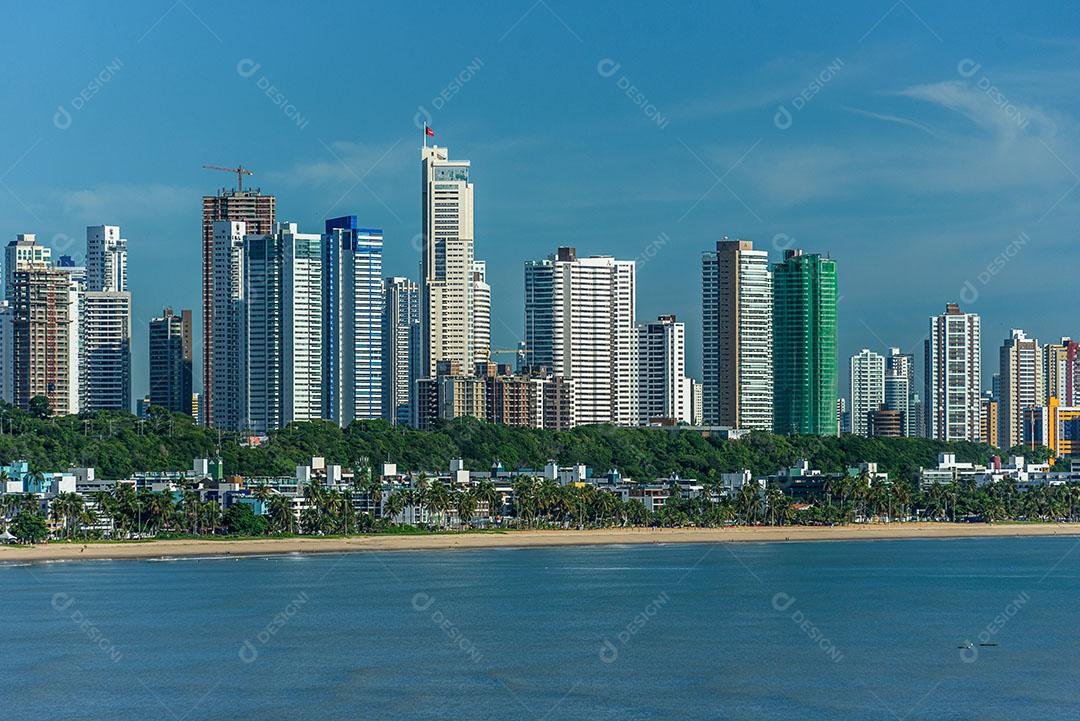 Foto Horizonte da Cidade Praia ao Fundo Prédios Edifícios Imagem JPG
