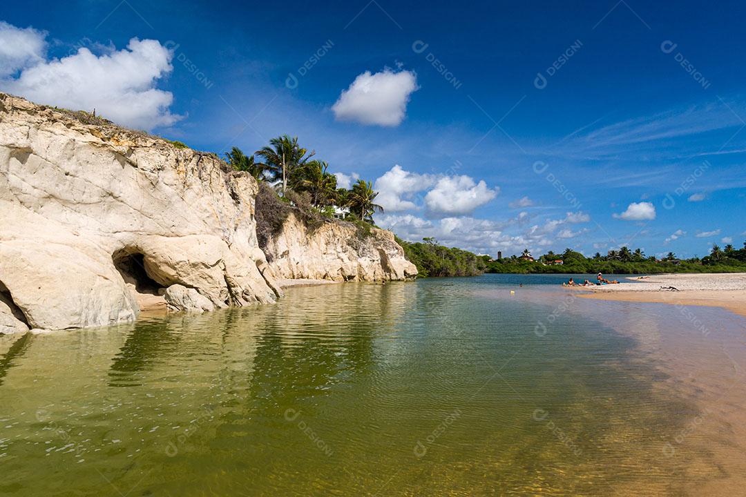 Foto Praia Mar Céu Limpo Penhasco Turistas Imagem JPG
