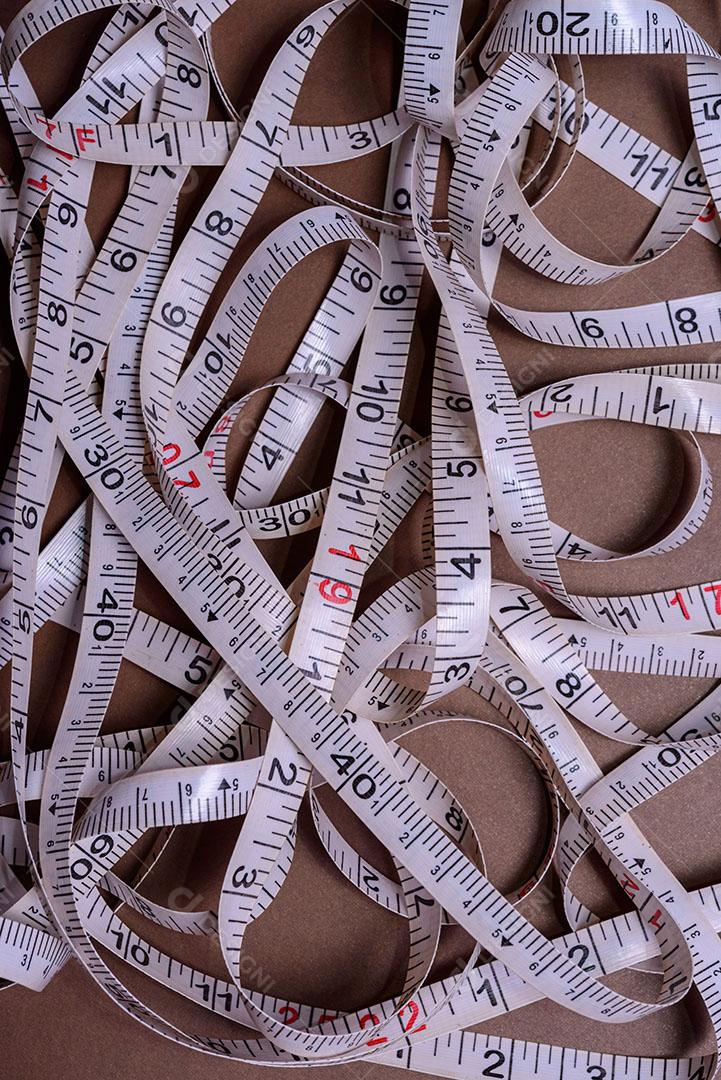 Foto Fita Métrica Academia Fundo Marrom Imagem JPG