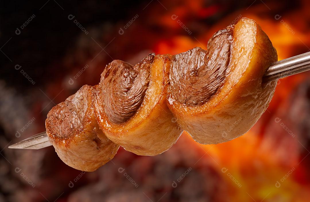 Foto Churrasco Picanha Assado Espeto Brasa Churrasco Amplamente Consumido