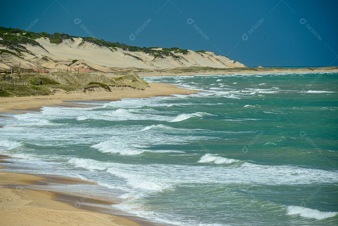 Foto Mar Com Ondas e Dunas na Praia do Sagi Baia Formosa Imagem JPG