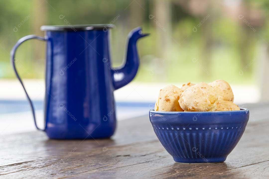 Foto Bule Com Pães De Queijo Imagem JPG