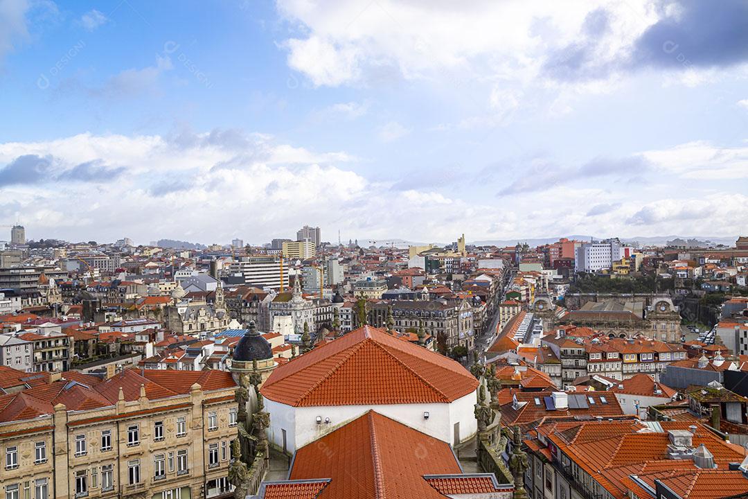 Céu da cidade do Porto em Portugal Imagem jpg