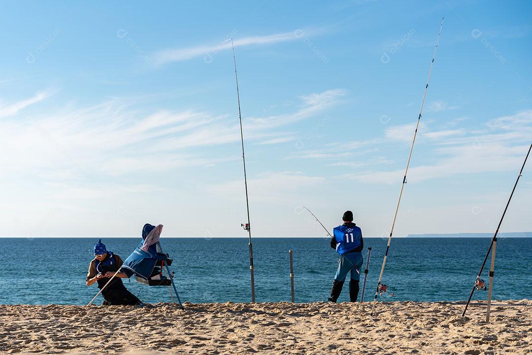 Pescadores Pescando No Mar