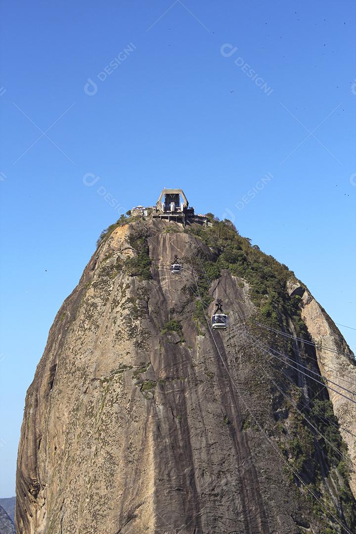 Montanhas Penhasco Céu Limpo Bomdinho Rio de Janeiro Imagem JPG