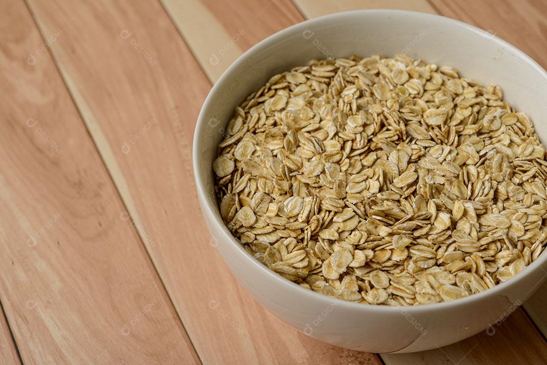 Frutas Mel Aveia e Granola na Mesa de Madeira Azul  Comida Saudável Imagem JPG